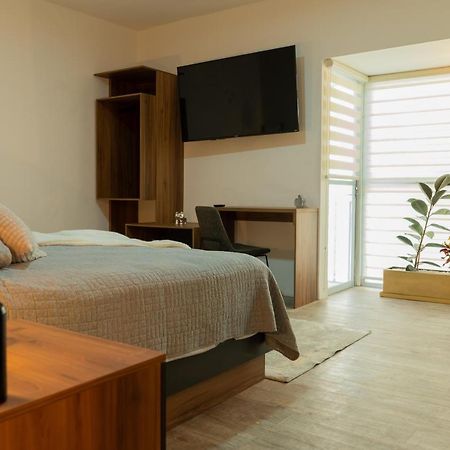 Reforma - Suite 4 De Lujo En Naploes Cama Queen Size Mexico City Exterior photo