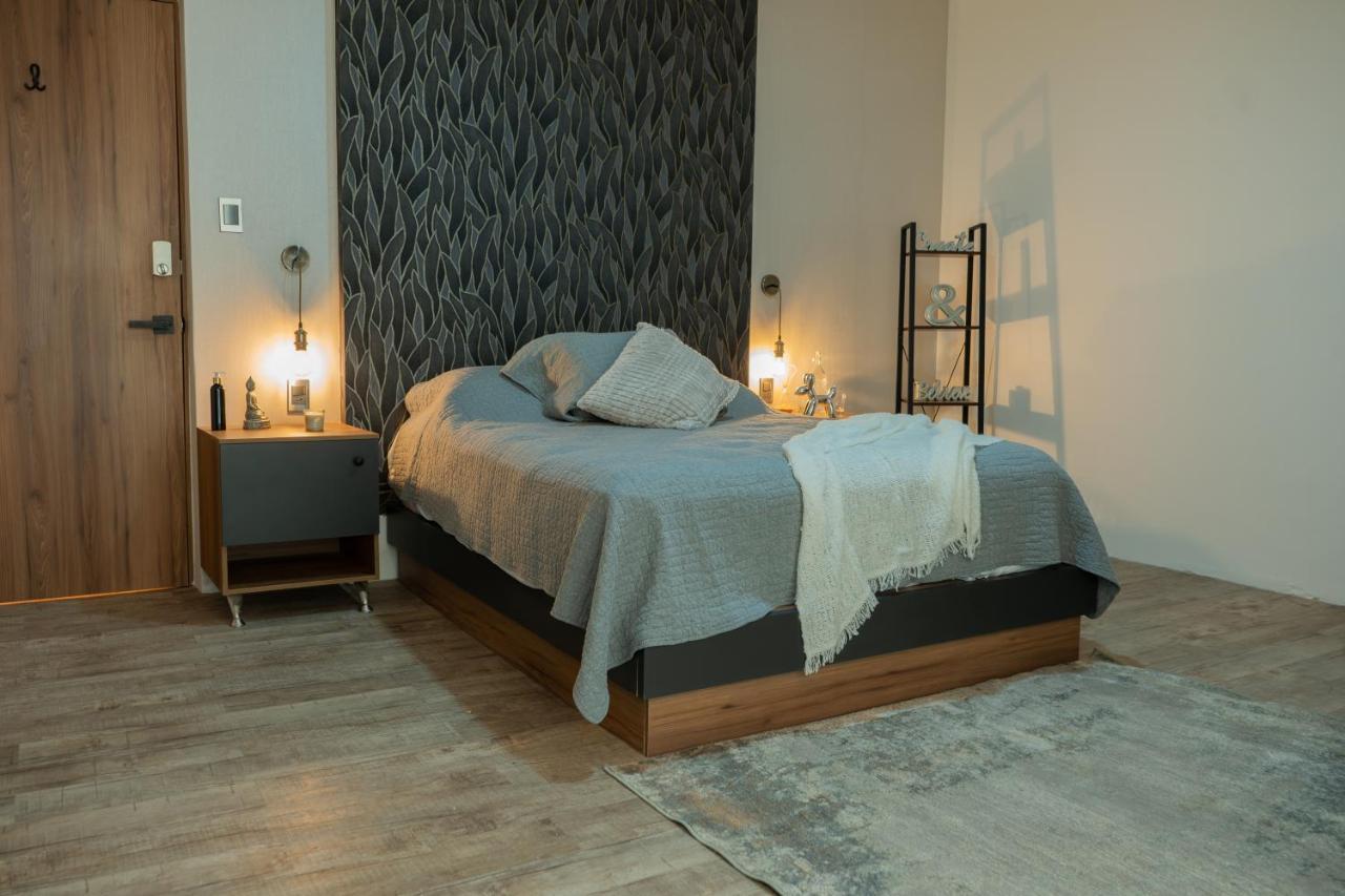 Reforma - Suite 4 De Lujo En Naploes Cama Queen Size Mexico City Exterior photo