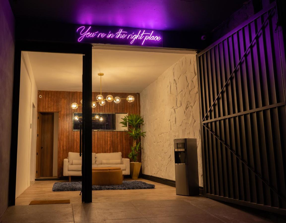 Reforma - Suite 4 De Lujo En Naploes Cama Queen Size Mexico City Exterior photo